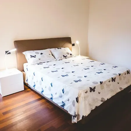 Nyaraló Casa Ora *