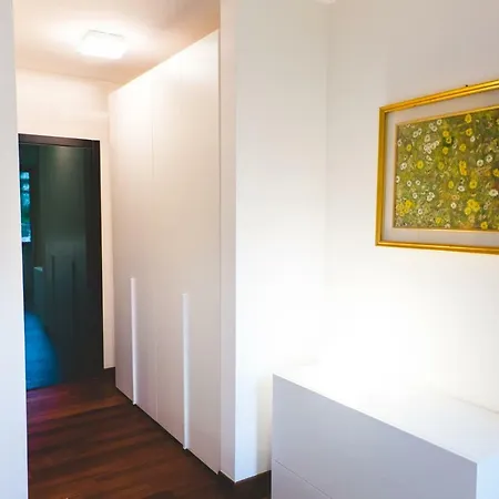 Casa Ora Gardone Riviera